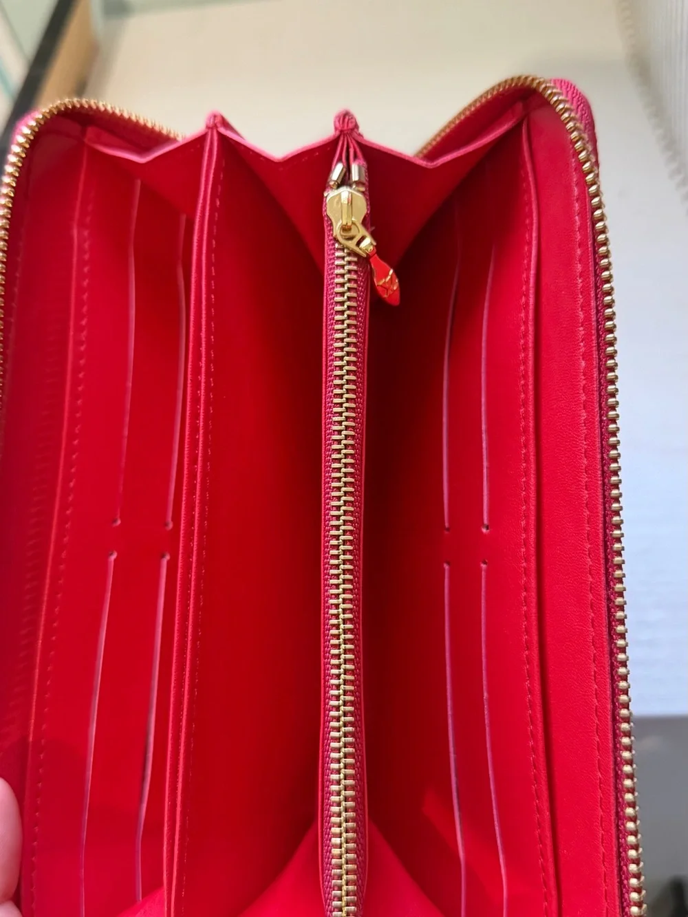 Louis Vuitton vernis wallet